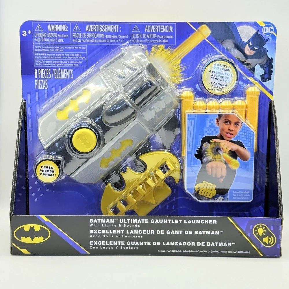 Batman Ultimate Gauntlet Launcher With Lights & Sounds DC Comics Interactive